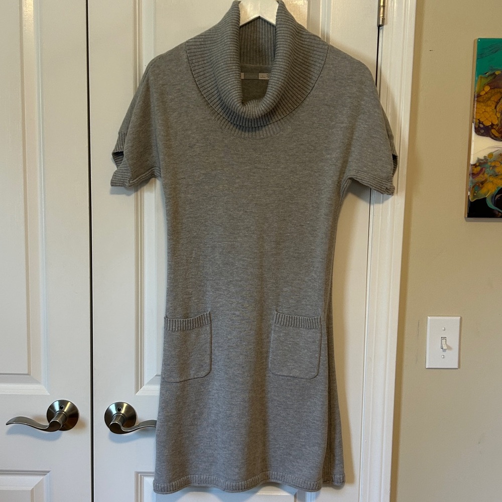 Athleta gray sweater dress tunic Small